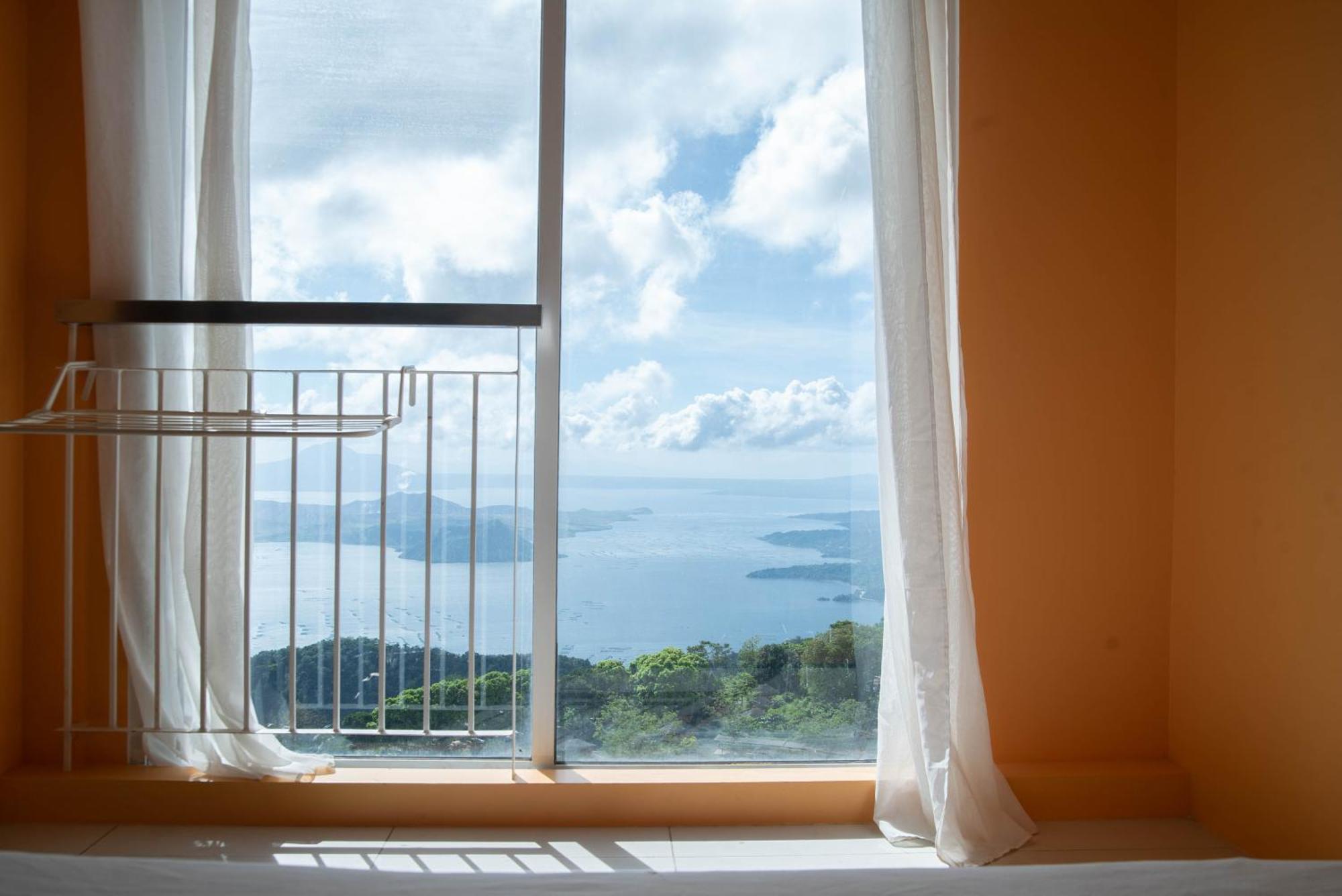 Wind Residences For Rent - Luiice Tagaytay City Exterior foto